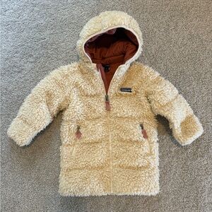 Patagonia 3T Cream parka with a stunning deep rose inside lining.